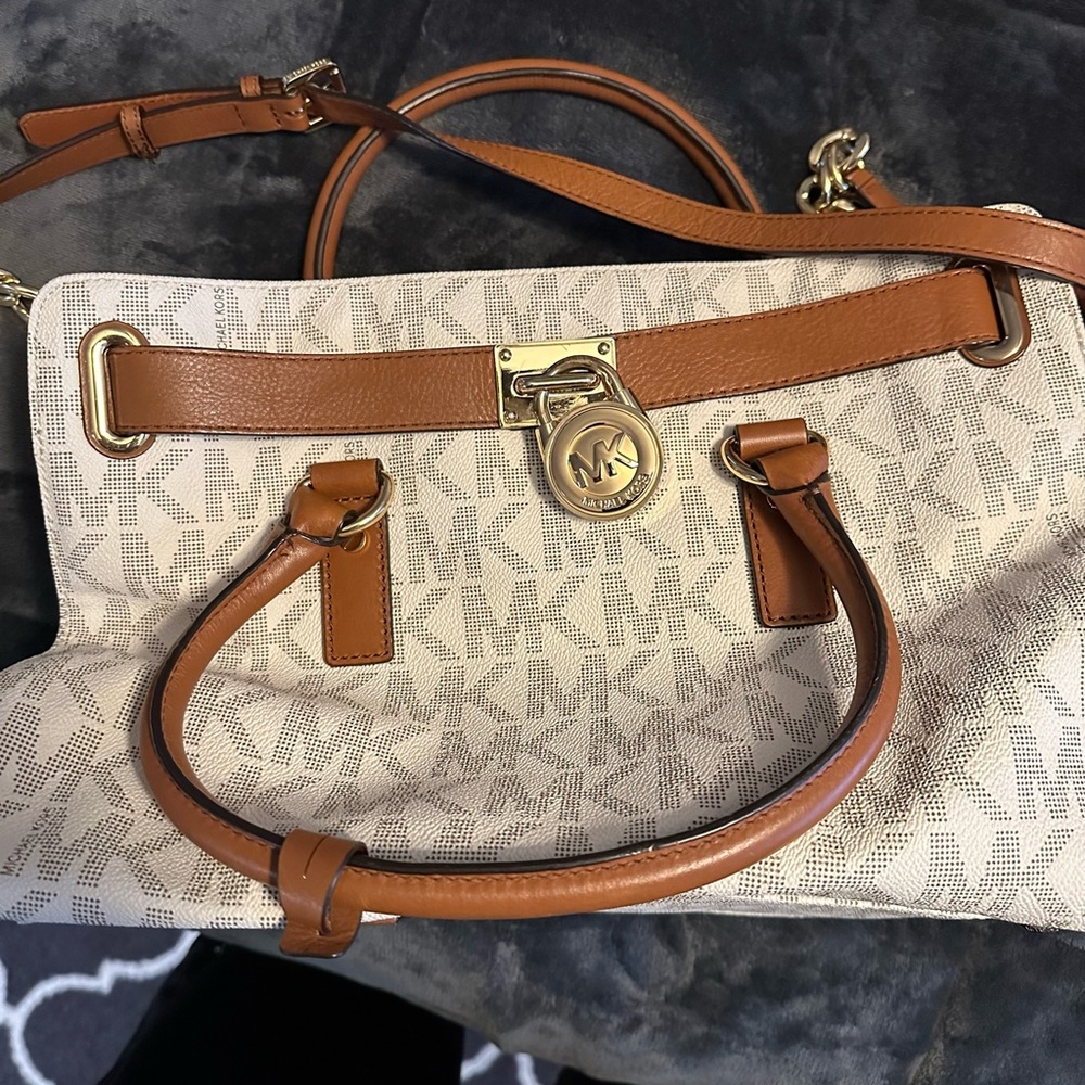 Michael Kors Leather Logo Large Purse Handbag Tote